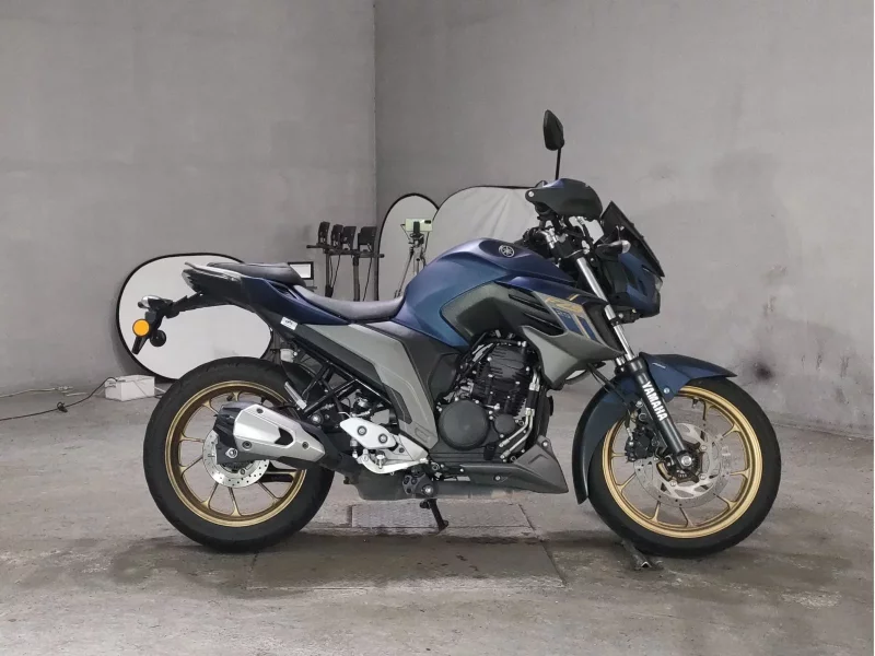 Yamaha FZS25