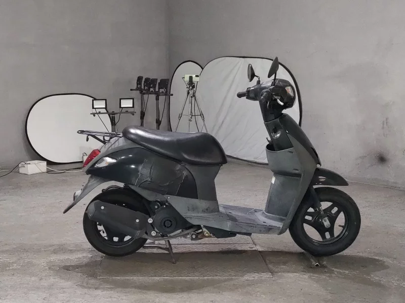 Suzuki LET S
