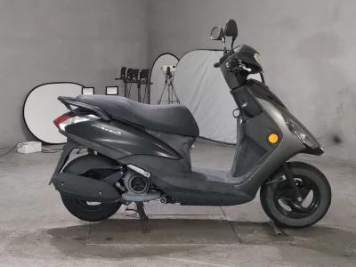 Yamaha AXIS Z