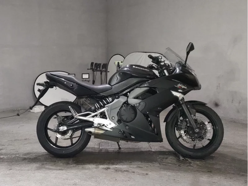 Kawasaki NINJA400R