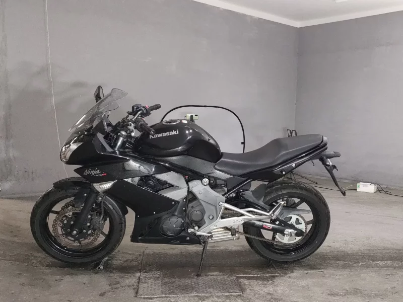 Kawasaki NINJA400R