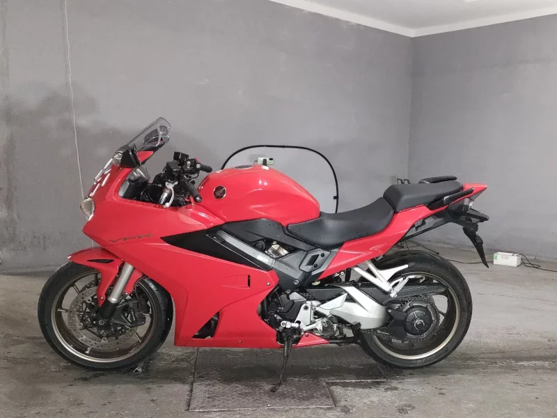 Honda VFR800F