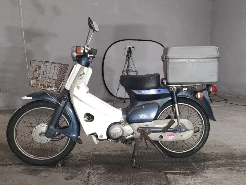 Honda SUPER CUB90