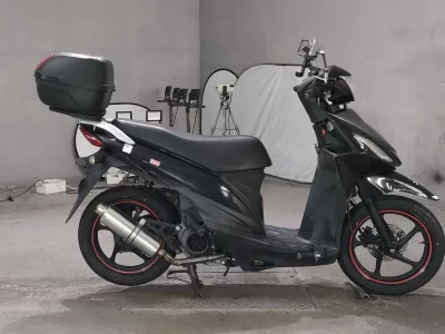 Suzuki ADDRESS V110
