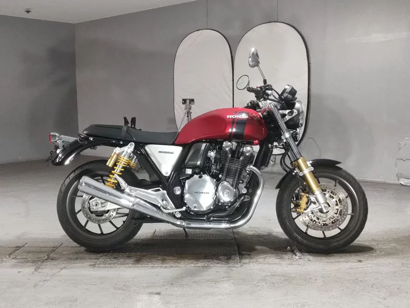 Honda CB1100RS