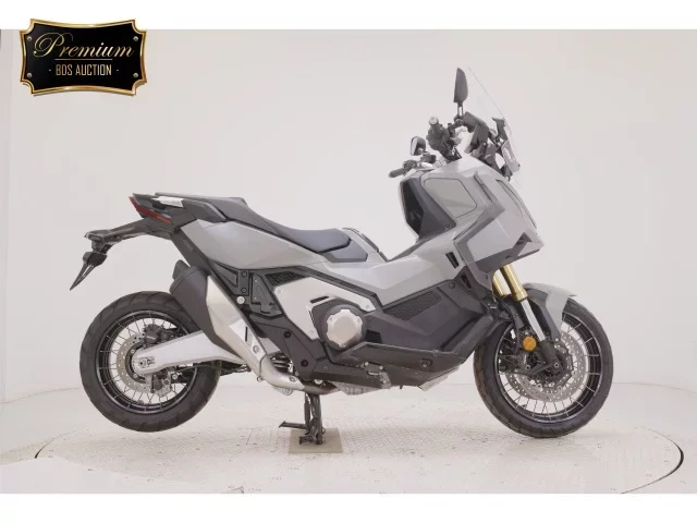 Honda X-ADV750-2