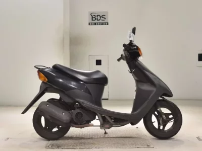 Suzuki LET S2