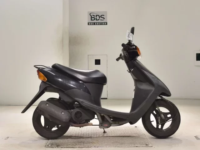 Suzuki LET S2