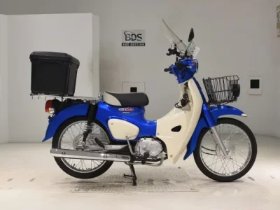Honda C110-3