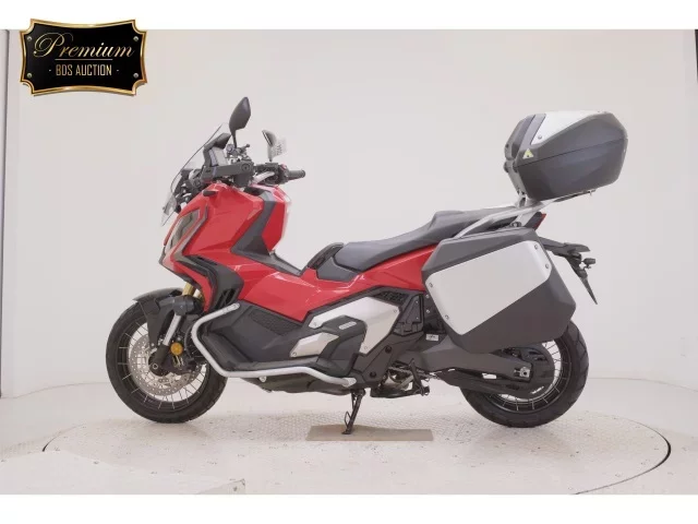 Honda X-ADV750-2