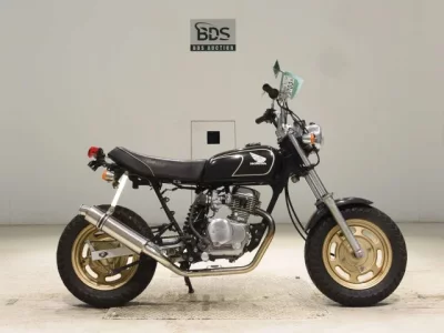 Honda APE50