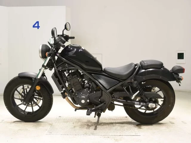 Honda REBEL