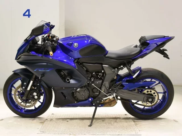 Yamaha YZF-R7-2