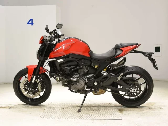 Ducati DUCATI M937+