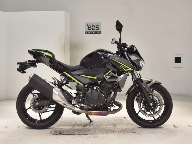 Kawasaki Z400-2