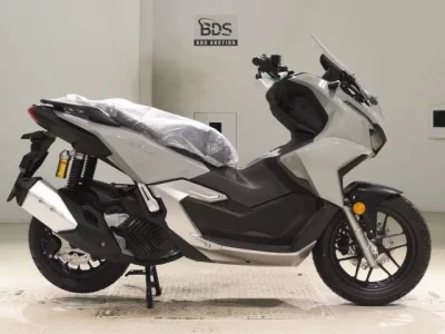 Honda ADV160