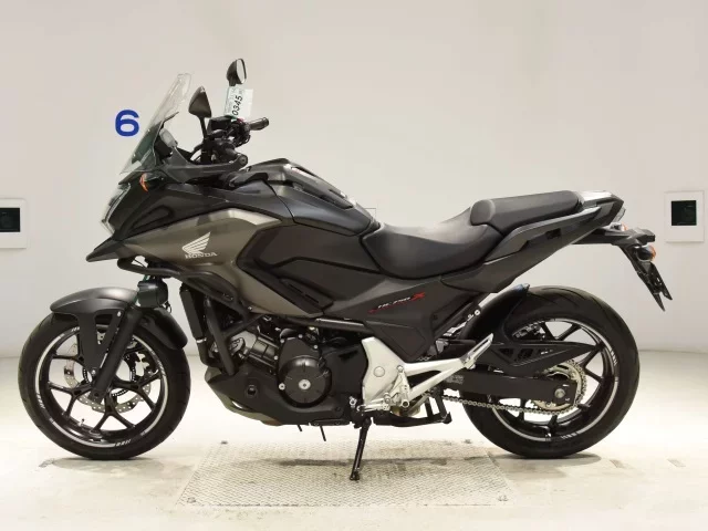 Honda NC750XDLD-2