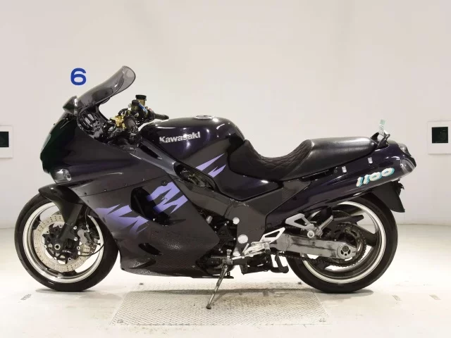 Kawasaki ZZR1100
