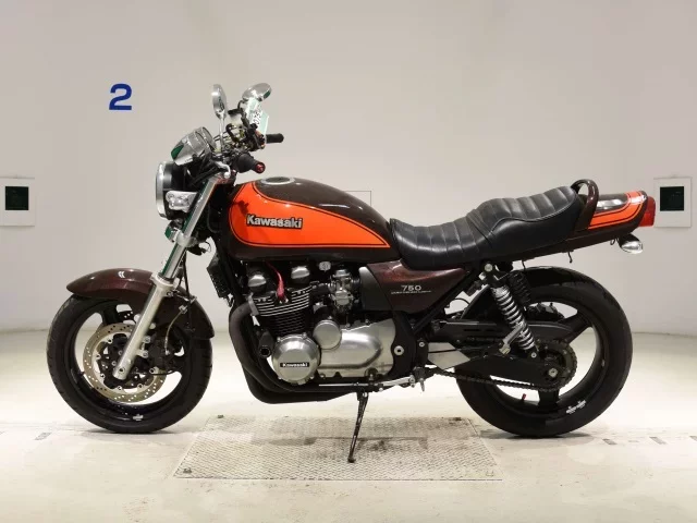 Kawasaki ZEPHYR750