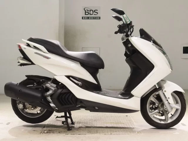 Yamaha MAJESTY 155S