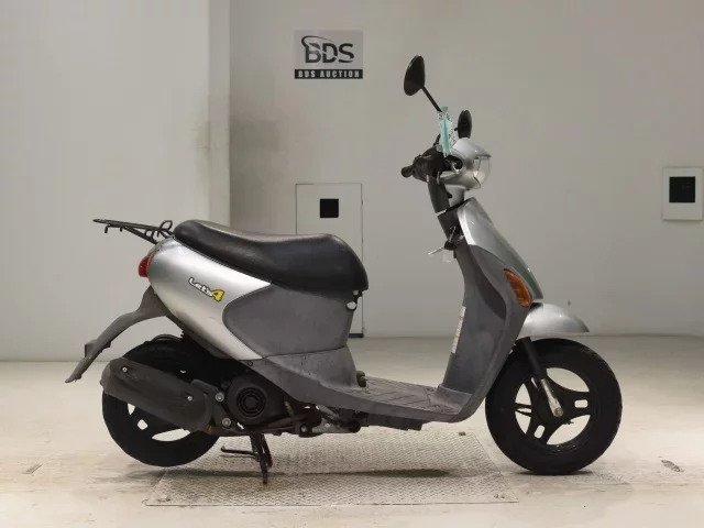 Suzuki LET S4