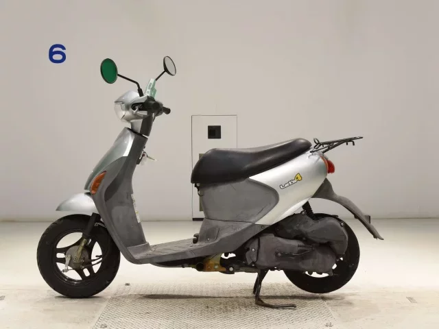 Suzuki LET S4