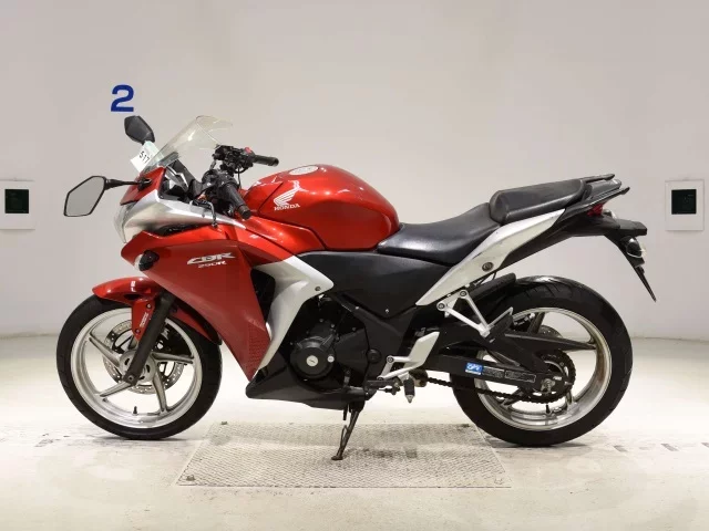 Honda CBR250R ABS