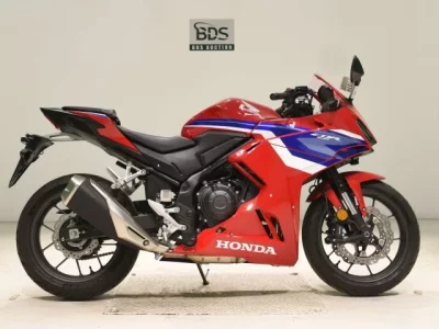 Honda CBR400R-3