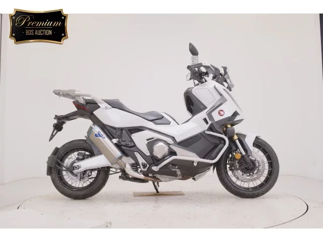 Honda X-ADV750-2