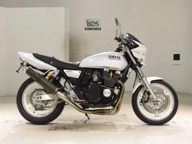Yamaha XJR400S