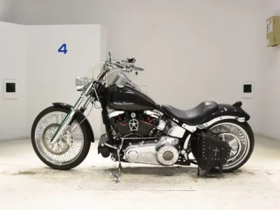 Harley-Davidson HARLEY FXSTC1580