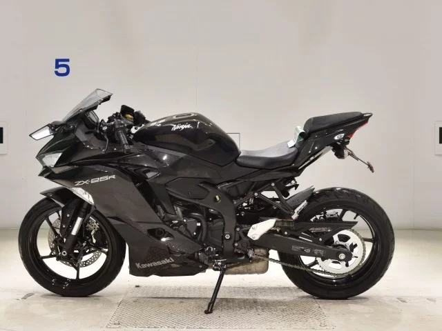 Kawasaki ZX-25R