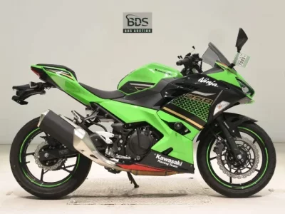 Kawasaki NINJA250-2