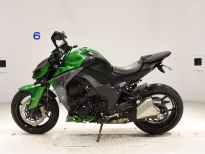 Kawasaki Z1000-5A