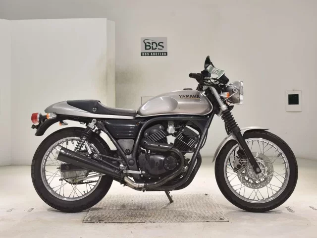 Yamaha RNESSA лот № 3028 оценка 4  с аукциона в Японии