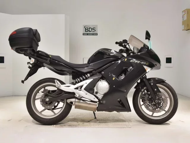 Kawasaki ER-6F лот № 5229 оценка 4  с аукциона в Японии