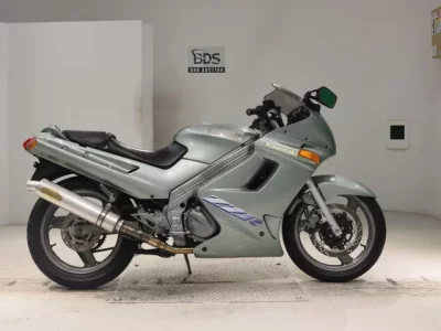 Kawasaki ZZR250