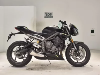 Triumph TRIUMPH STREET TRIPLE RS  с аукциона в Японии