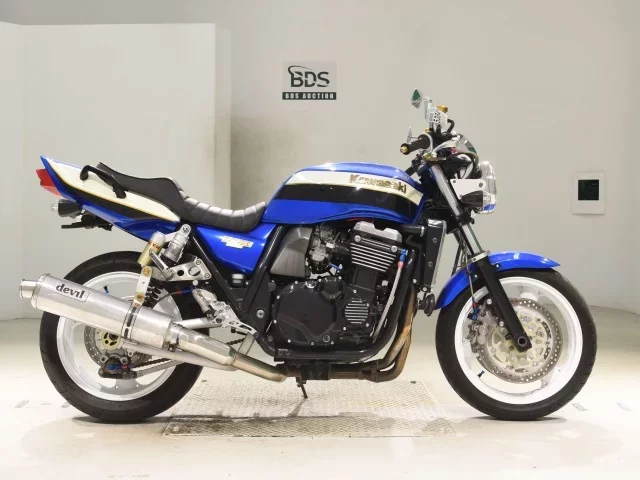 Kawasaki ZRX1100 лот № 5384 оценка 4  с аукциона в Японии