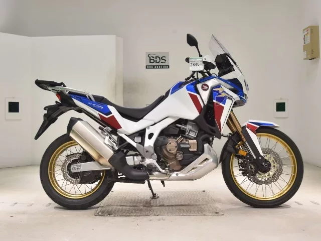 Honda CRF1100L AFRICA TWIN D лот № 2840 оценка 5  с аукциона в Японии