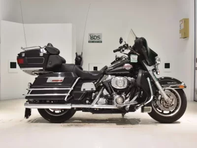 Harley-Davidson HARLEY FLHTCU1580