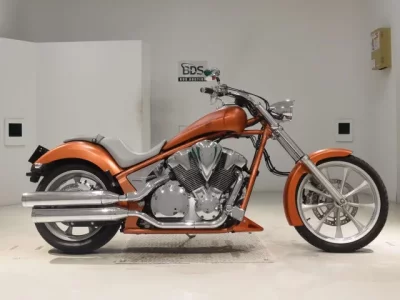 Honda VT1300CXA