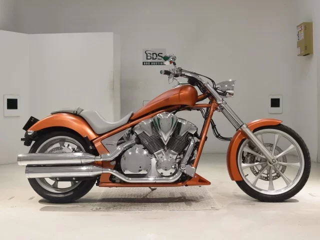Honda VT1300CXA