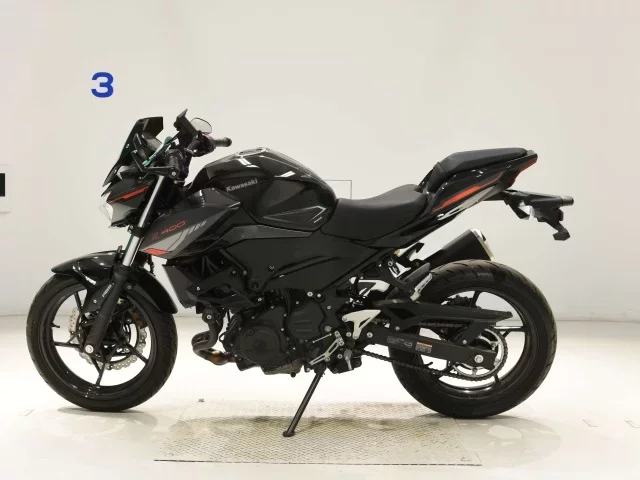 Kawasaki Z400-2