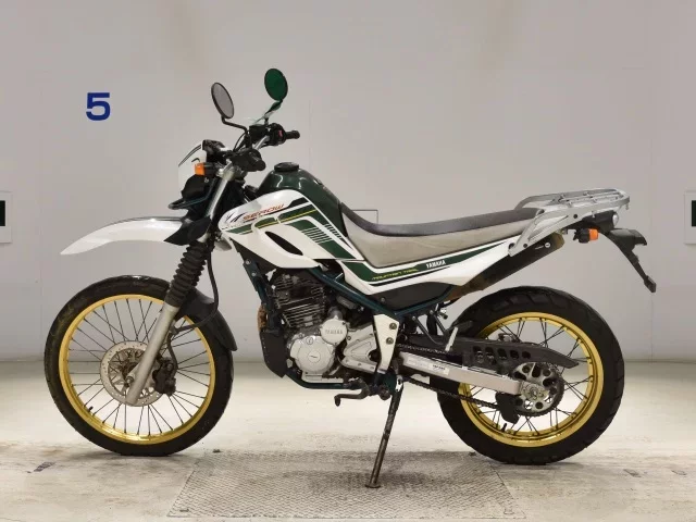 Yamaha SEROW 250-3