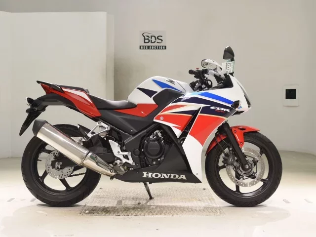 Honda CBR250R ABS лот № 5331 оценка 5  с аукциона в Японии