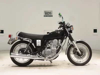 Yamaha SR400-5  с аукциона в Японии
