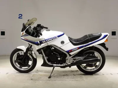 Honda VT250F  с аукциона в Японии