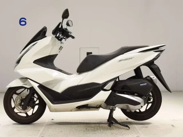 Honda PCX125-4