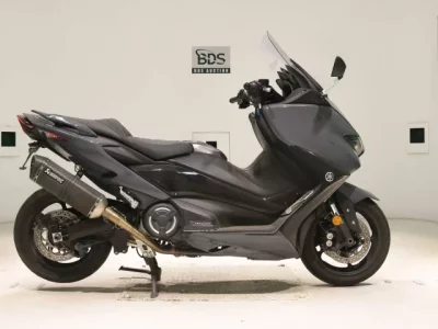 Yamaha T-MAX560T